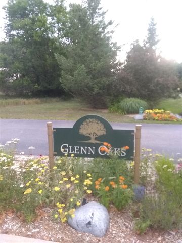 7032 Glenn Oaks Drive, South Haven, MI 49090