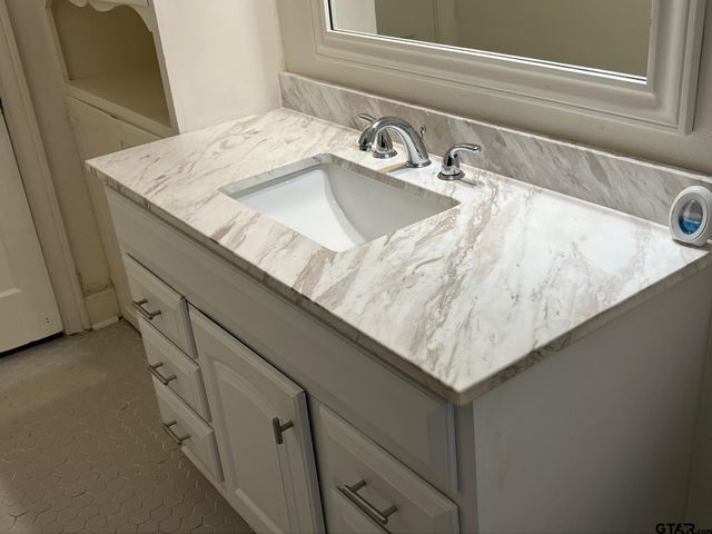 514 E Charnwood, Tyler, TX 75701