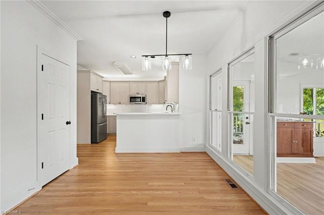 5305 Coveview Court, Greensboro, NC 27407