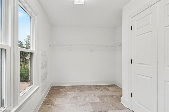 5305 Coveview Court, Greensboro, NC 27407