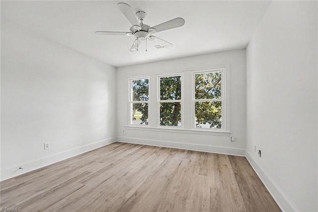 5305 Coveview Court, Greensboro, NC 27407