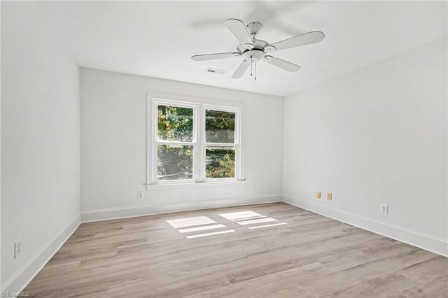 5305 Coveview Court, Greensboro, NC 27407