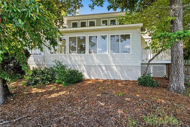 5305 Coveview Court, Greensboro, NC 27407