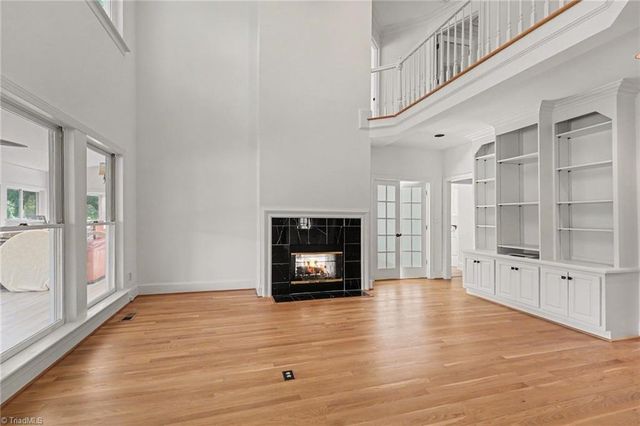 5305 Coveview Court, Greensboro, NC 27407