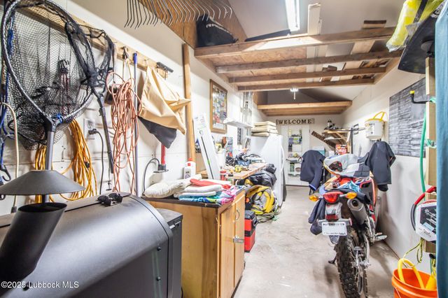 119 Pony Express Trail, Lubbock, TX 79404