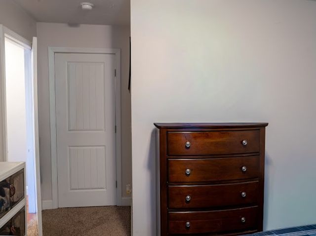 8 Lakeside Street, Providence, RI 02904