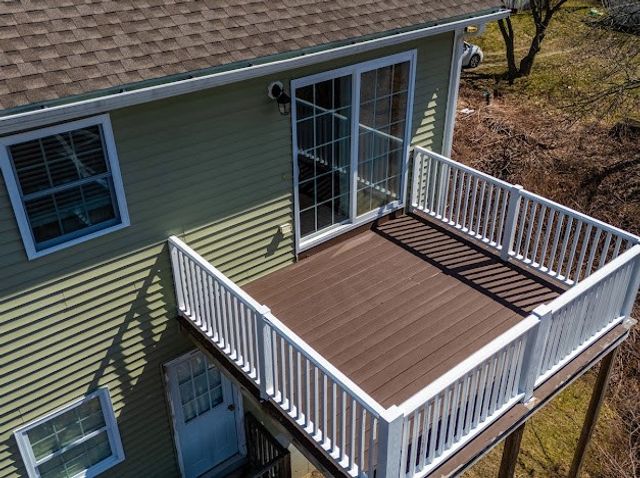 8 Lakeside Street, Providence, RI 02904