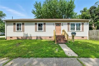 400 Lee St, Hampton, VA 23669
