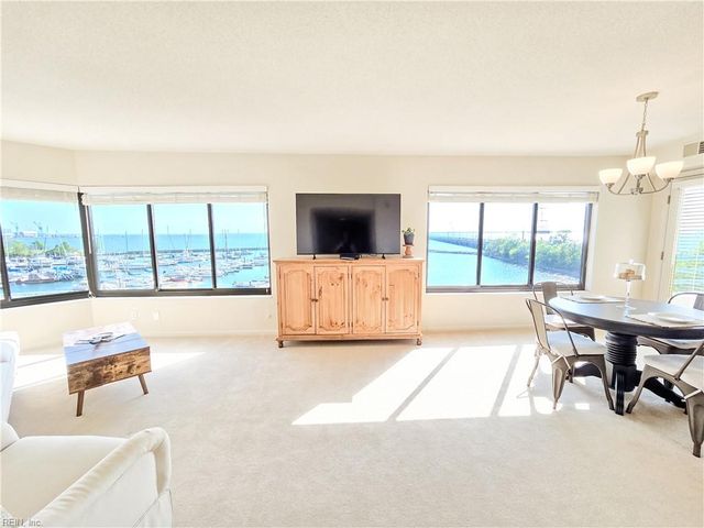 7505 River Rd Apt 1D, Newport News, VA 23607