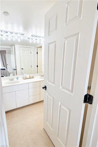 7505 River Rd Apt 1D, Newport News, VA 23607
