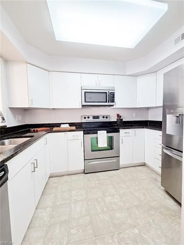 7505 River Rd Apt 1D, Newport News, VA 23607