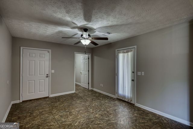 205 Lazy Hollow Lane, Covington, GA 30016