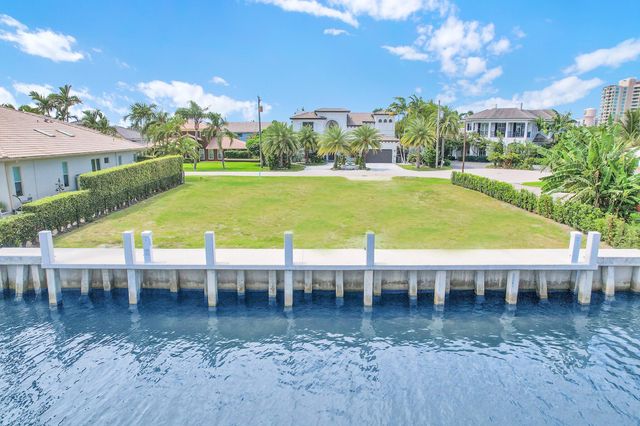 876 Forsyth Street, Boca Raton, FL 33487