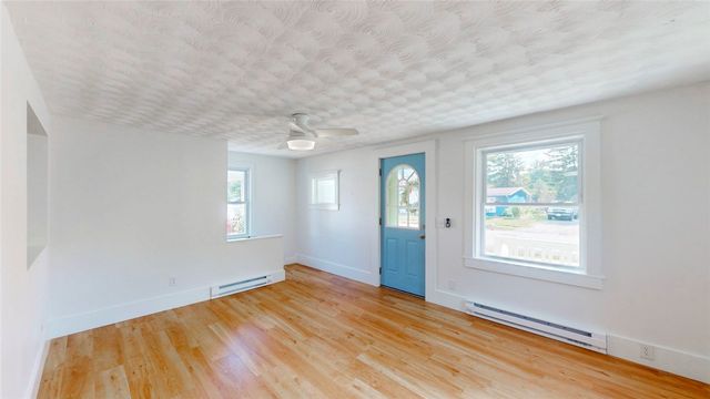 24 Delaware Avenue, Bath, NY 14810