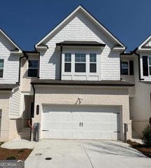 2564 States Avenue, Doraville, GA 30360