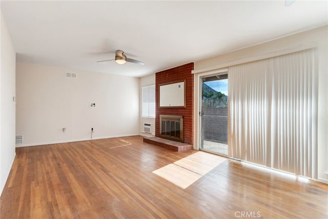 194 W Blaine Street, Riverside, CA 92507