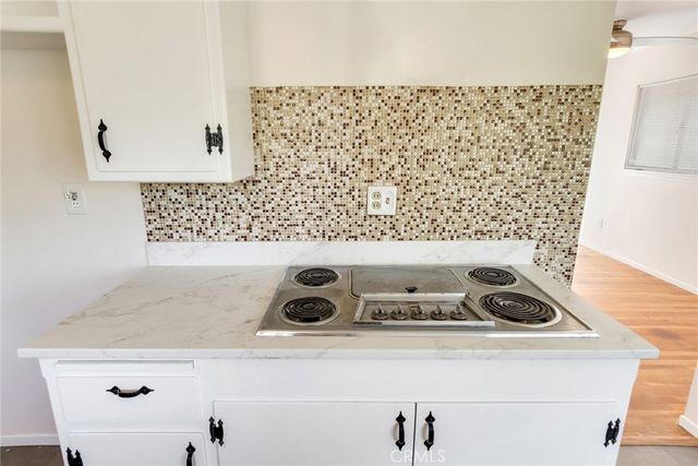 194 W Blaine Street, Riverside, CA 92507