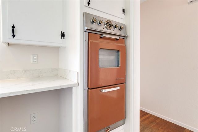 194 W Blaine Street, Riverside, CA 92507