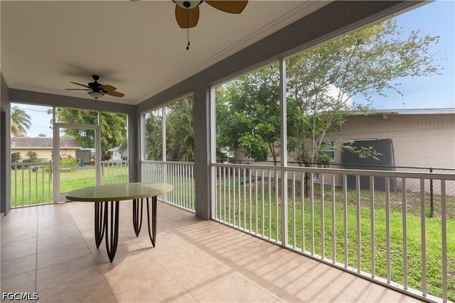 2360 Burton AVE, Fort Myers, FL 33907