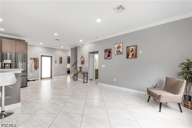 2360 Burton AVE, Fort Myers, FL 33907