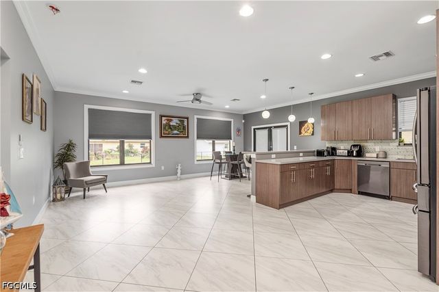 2360 Burton AVE, Fort Myers, FL 33907