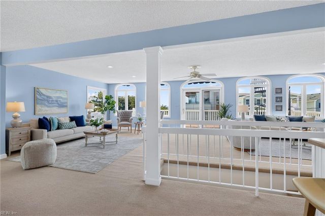 6109 Ocean Front AVE, Virginia Beach, VA 23451