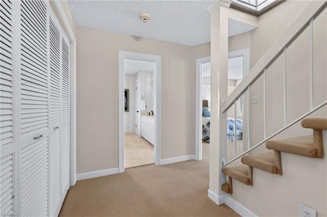 6109 Ocean Front AVE, Virginia Beach, VA 23451