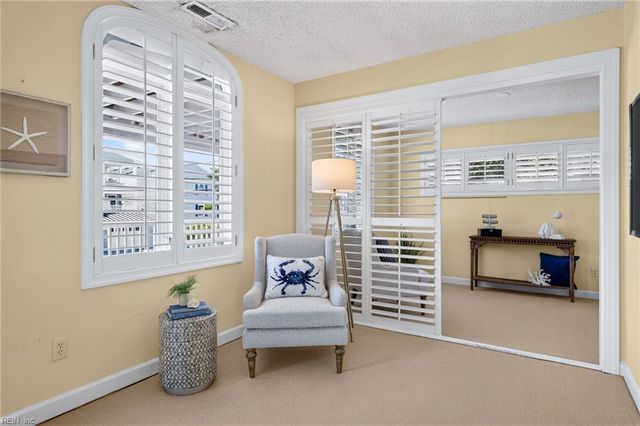 6109 Ocean Front AVE, Virginia Beach, VA 23451