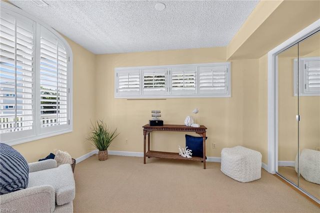 6109 Ocean Front AVE, Virginia Beach, VA 23451