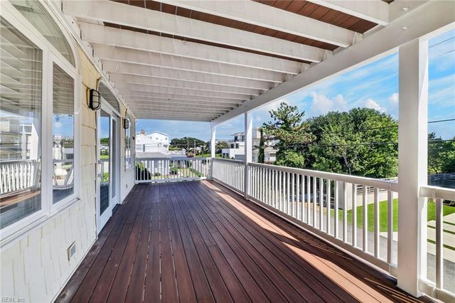6109 Ocean Front AVE, Virginia Beach, VA 23451
