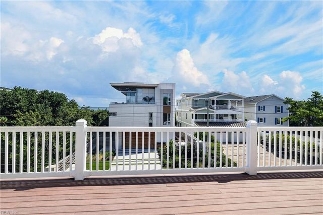 6109 Ocean Front AVE, Virginia Beach, VA 23451