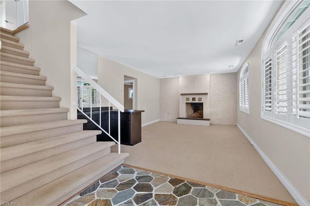 6109 Ocean Front AVE, Virginia Beach, VA 23451