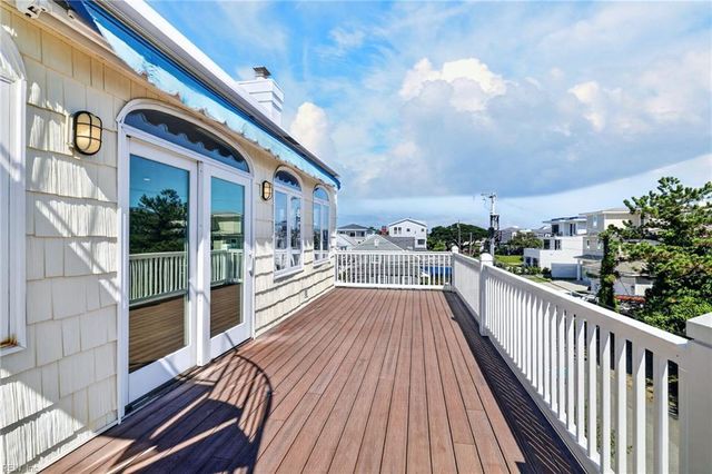 6109 Ocean Front AVE, Virginia Beach, VA 23451