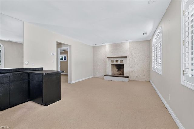 6109 Ocean Front AVE, Virginia Beach, VA 23451