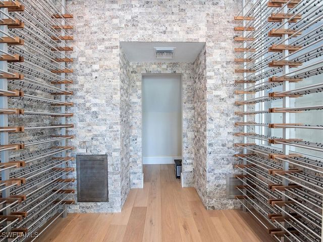 188 West ST, Naples, FL 34108