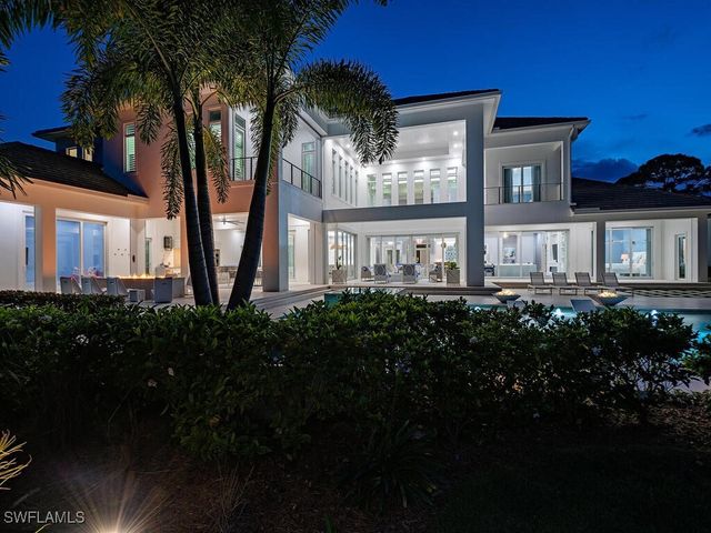 188 West ST, Naples, FL 34108