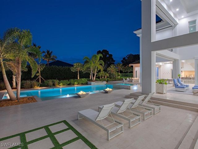 188 West ST, Naples, FL 34108