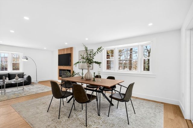 445 Salem St, North Andover, MA 01845