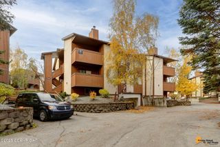 7242 Foxridge Circle, 10-D, Anchorage, AK 99518