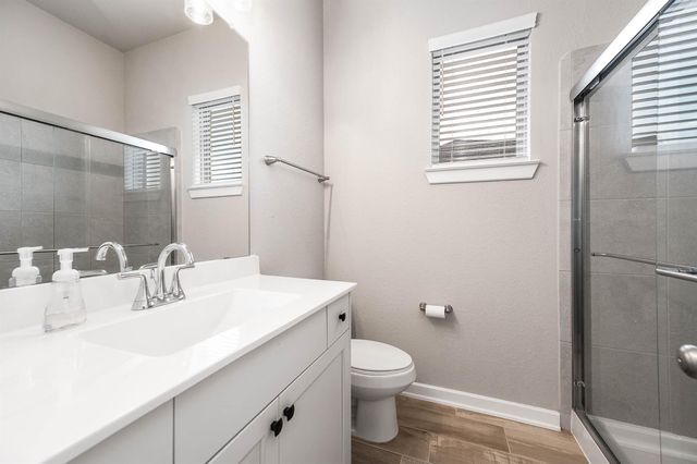 5007 Country Meadows Trail Trail, Rosharon, TX 77583