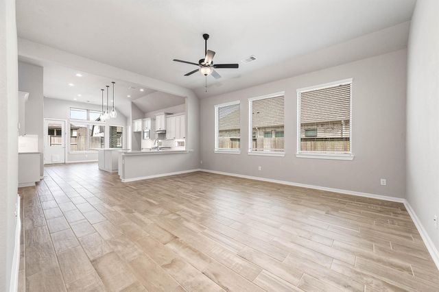 5007 Country Meadows Trail Trail, Rosharon, TX 77583