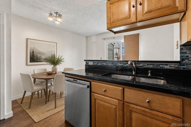 10721 W Dartmouth Avenue, Lakewood, CO 80227