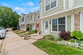 10721 W Dartmouth Avenue, Lakewood, CO 80227