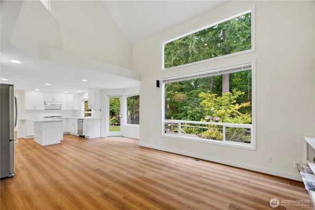 12715 52nd Place W, Mukilteo, WA 98275