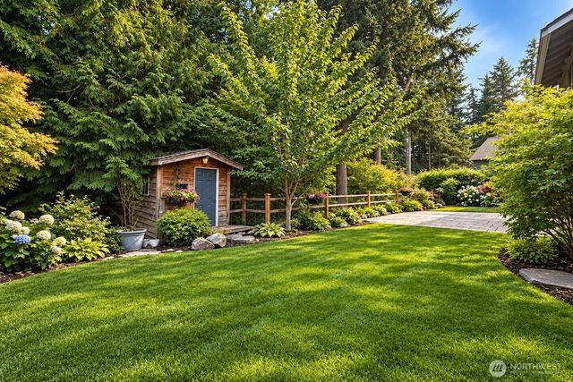 12715 52nd Place W, Mukilteo, WA 98275
