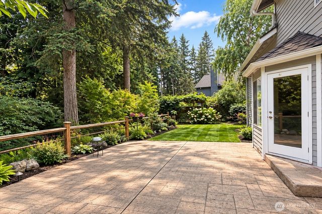 12715 52nd Place W, Mukilteo, WA 98275
