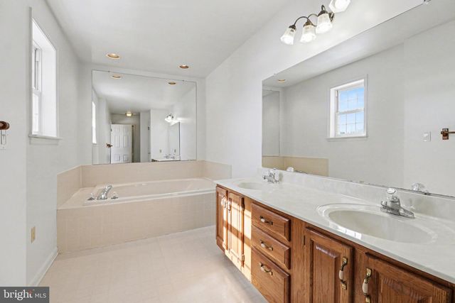 4139 NANTUCKET DRIVE, Mechanicsburg, PA 17050