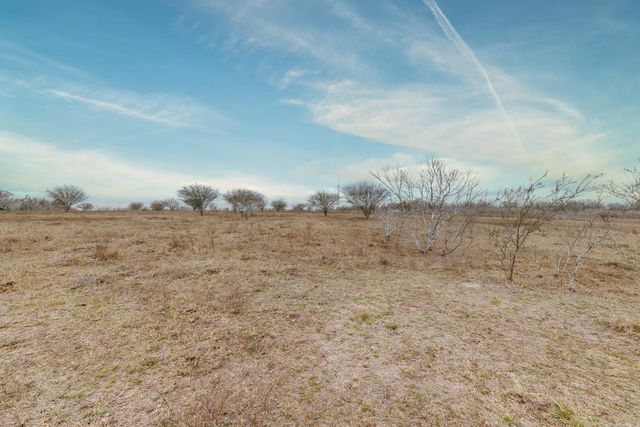 TBD County Road 424, Waelder, TX 78959