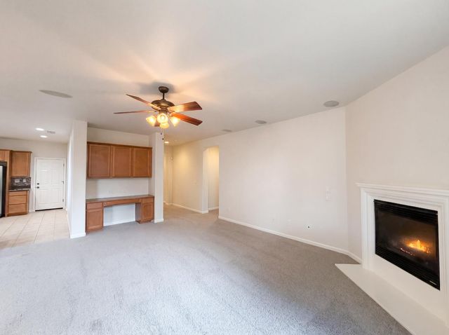 8532 Hawley Way, Elk Grove, CA 95624