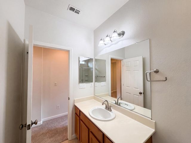 8532 Hawley Way, Elk Grove, CA 95624